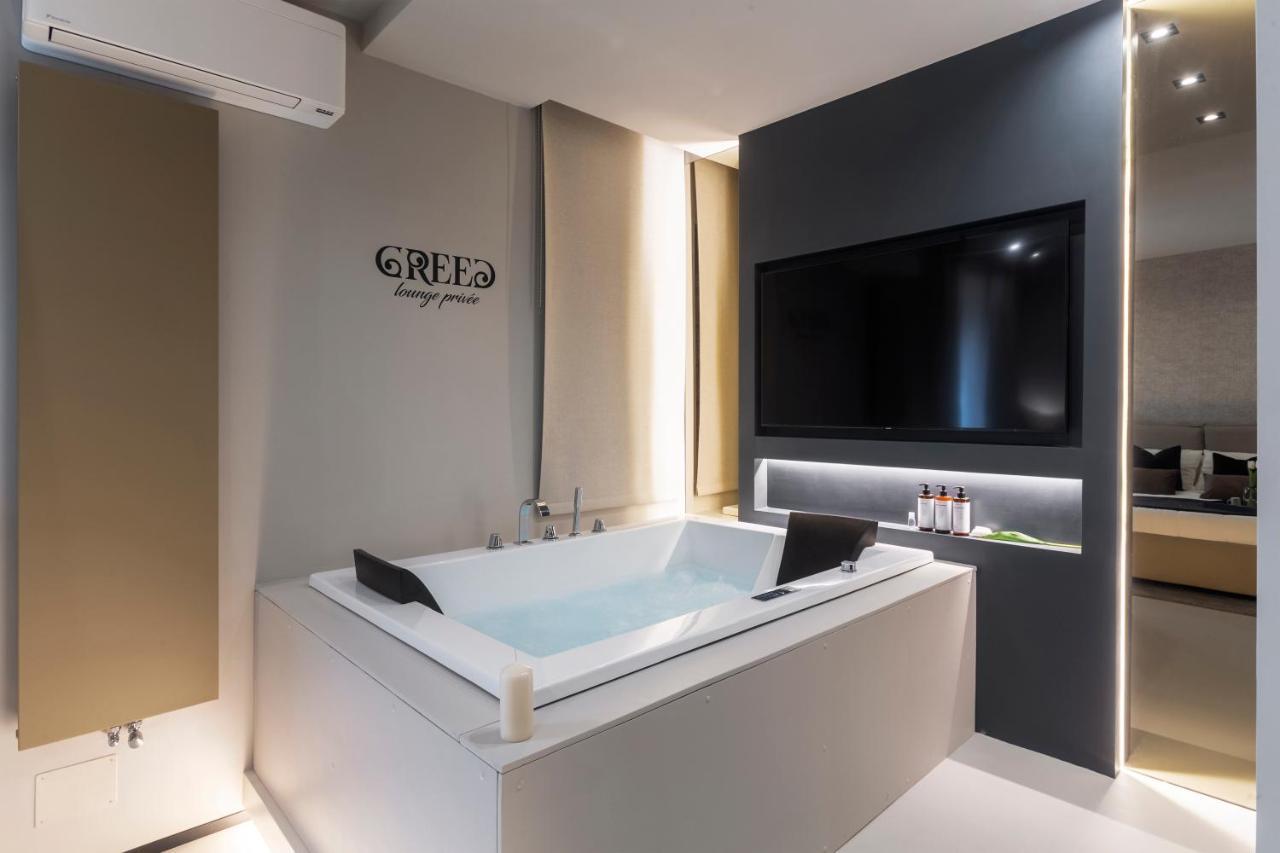 Ostia Holiday Greed Lounge Privee Eksteriør billede